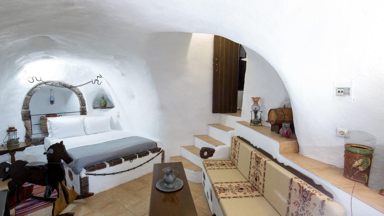 Mylopetres Traditional Finikia Appartamento Oia (Santorini)
